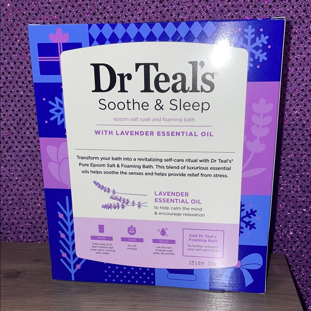 Dr Teal’s Lavender Essential Oil Bath Soak + Bubble Bath Duo - Picture 4 of 5